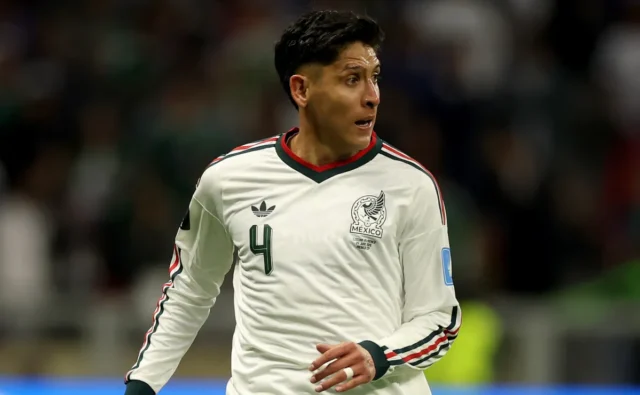 Mengapa Edson Alvarez tidak menjadi starter untuk Meksiko melawan Ekuador