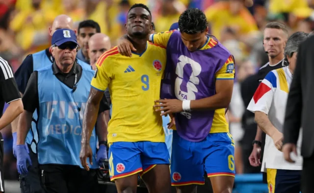 Mengapa Jhon Córdoba tidak bermain untuk Kolombia melawan Swiss di