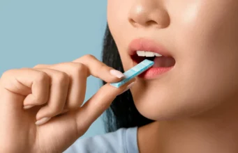 Mengunyah permen karet setelah buah bit dapat membantu menurunkan tekanan darah