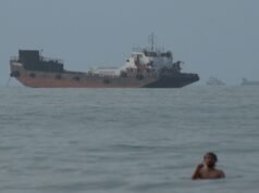 Oman mengusulkan kendali bersama atas Selat Hormuz karena para mediator mengharapkan ‘terobosan’ dalam negosiasi