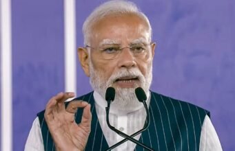 PM Modi mengatakan tindakan yang lebih keras terhadap kebocoran kertas akan dibahas dalam rapat kabinet hari Jumat