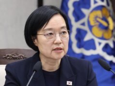 PM mengatakan pemerintah harus memberikan prioritas utama pada pengendalian inflasi