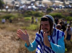 Para menteri Israel memimpin pawai menyerukan pemukiman di Gaza
