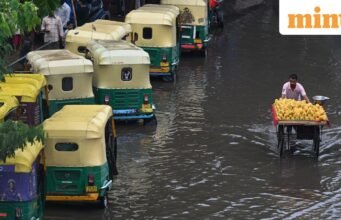 Pembaruan Langsung Cuaca India: Operasi landasan pacu di bandara Mumbai terganggu selama satu jam; IMD mengeluarkan peringatan oranye di Delhi besok