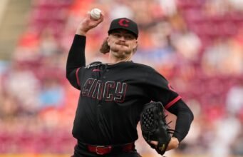 Pemimpin KBO Lions merekrut mantan pitcher MLB Paddack