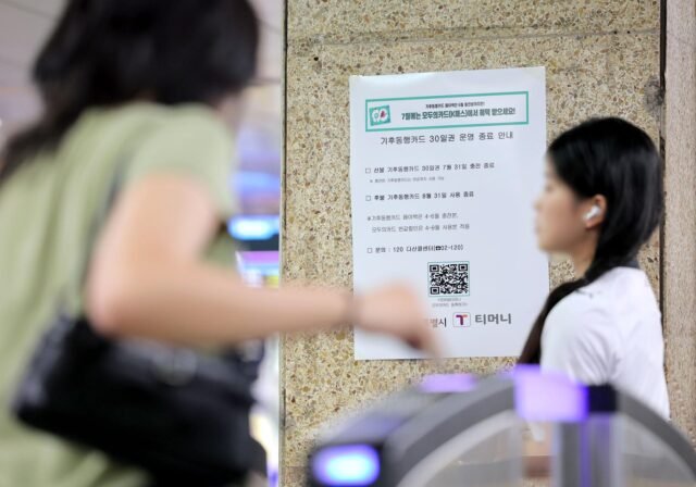 Pengguna tiket bulanan Seoul marah karena penangguhan layanan