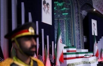 Penjabat pemimpin IRGC Vahidi tampil pertama kali di depan publik