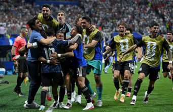 Pergantian Tuchel dan pendekatan defensif merugikan Inggris saat Argentina mencapai final Piala Dunia