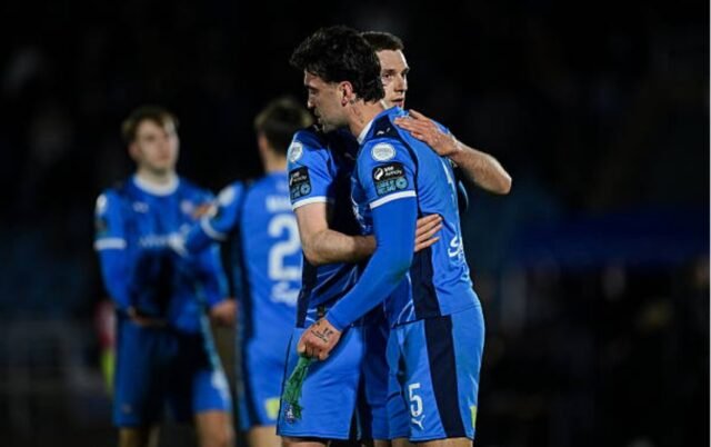 Prediksi Ukuran Gigitan: Derry City vs Waterford