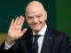 Presiden FIFA Gianni Infantino mengucapkan selamat kepada Spanyol dan Argentina setelah kampanye Piala Dunia 2026 mereka