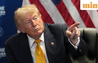 ‘Pukul mereka dengan keras lagi malam ini’: ‘peringatan kecil’ Trump kepada Iran ketika situasi perang kembali memburuk