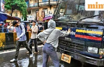 Rhiya Yadav, wajah viral dari protes NEET Mumbai, mengajukan FIR atas pelecehan online: ‘Sebagai seorang wanita, saya ingin…’