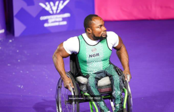 Roland Ezuruike memenangkan medali pertama Nigeria di Glasgow 2026