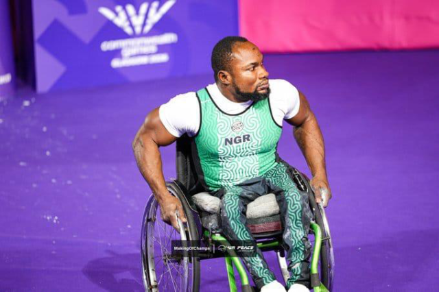 Roland Ezuruike memenangkan medali pertama Nigeria di Glasgow 2026