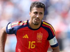 Rumor Rodri ke Real Madrid ditepis Enzo Maresca saat presentasi Manchester City