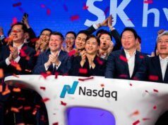 SK hynix naik hampir 13% pada debutnya di Wall Street karena permintaan chip memori melonjak di tengah hiruk pikuk AI