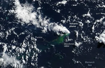Satelit NASA menyaksikan pulau baru di Bumi muncul dari laut