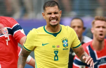 ‘Sepak bola kini menjadi alasan penderitaan terbesar dalam hidup saya,’ kata Bruno Guimaraes setelah Brasil tersingkir dari Norwegia di Piala Dunia