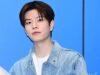 Seungmin Stray Kids mengurangi aktivitas karena cedera pergelangan kaki terus berlanjut