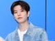 Seungmin Stray Kids mengurangi aktivitas karena cedera pergelangan kaki terus berlanjut