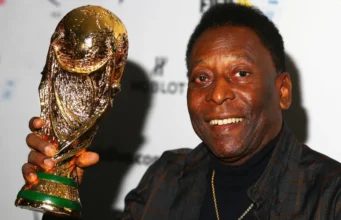 Siapa yang paling banyak memenangkan gelar Piala Dunia sebagai pemain?