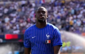 “Tidak ada dari kami yang ingin memainkan pertandingan ini” – Bek Prancis Ibrahima Konaté pada perebutan tempat ketiga Piala Dunia melawan Inggris (Video)