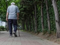 Tingkat kemiskinan lansia turun di bawah 40 persen untuk pertama kalinya, namun tetap menjadi yang tertinggi di OECD