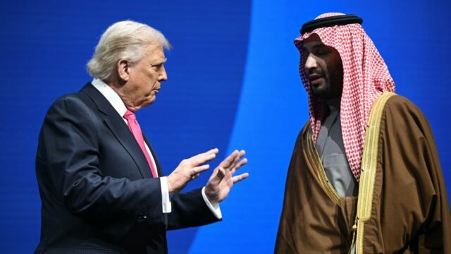 Trump akan menyetujui perjanjian nuklir dengan Arab Saudi meskipun terdapat