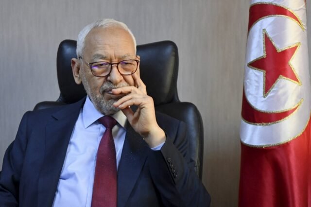 Tunisia: Putri Ghannouchi mengatakan keluarganya menyangkal semua informasi setelah Ghannouchi