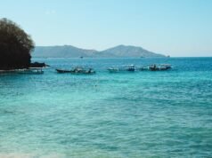 Turis Domestik Mengatakan Dia Diminta Keluar Untuk Pengunjung Asing Di Pantai Blue Lagoon