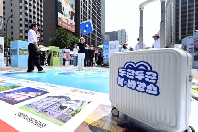 Untuk meningkatkan pariwisata domestik, Korea meluncurkan kampanye 'K-Vacation'