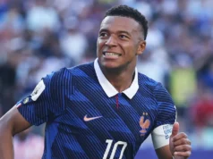 Video: Kegagalan penalti pertama Mbappé di Piala Dunia menempatkannya bersama Benzema dalam rekor Prancis yang tidak diinginkan