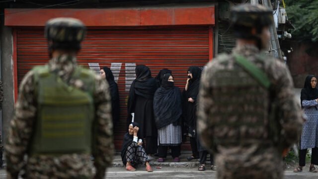 Warga Kashmir menyebut pemerintahan India sebagai kolonialisme pemukim – dan