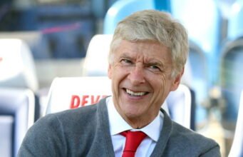 Wenger mengatakan FIFA akan meninjau istirahat hidrasi untuk Piala Dunia