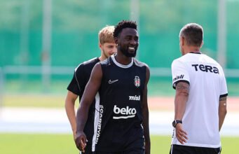 Wilfred Ndidi mengalami cedera pergelangan kaki jelang kualifikasi Liga Europa